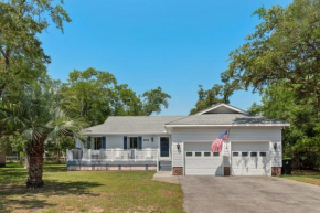 Seabiscuit by Oak Island Accommodations